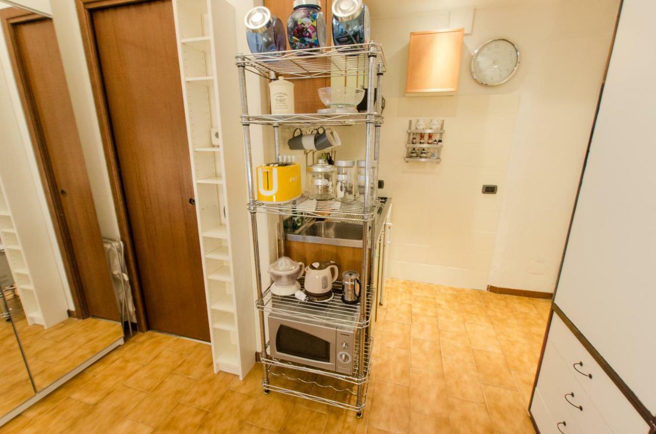 Appartement Cozy Central Studio - Porta Romana à Milan Extérieur photo