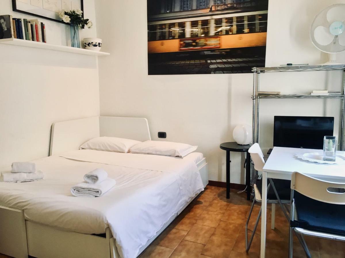 Appartement Cozy Central Studio - Porta Romana à Milan Extérieur photo